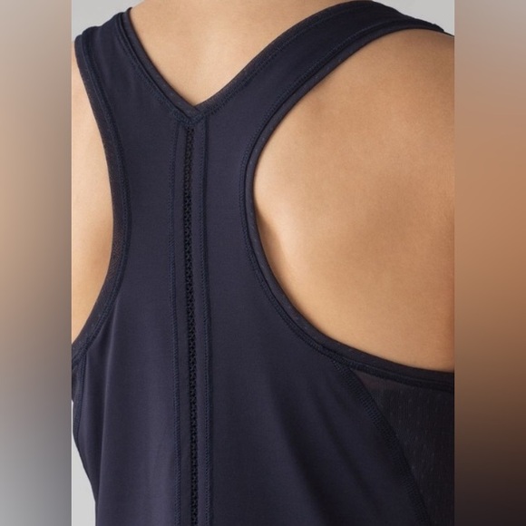 Lululemon Embodiment Tank - Picture 5 of 5